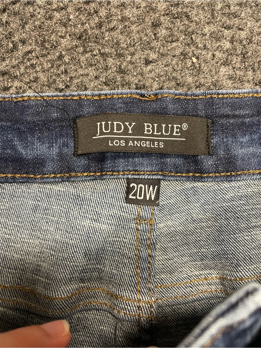 Judy Blue Distressed Mid rise jeans womens plus size 20W - Picture 2 of 4